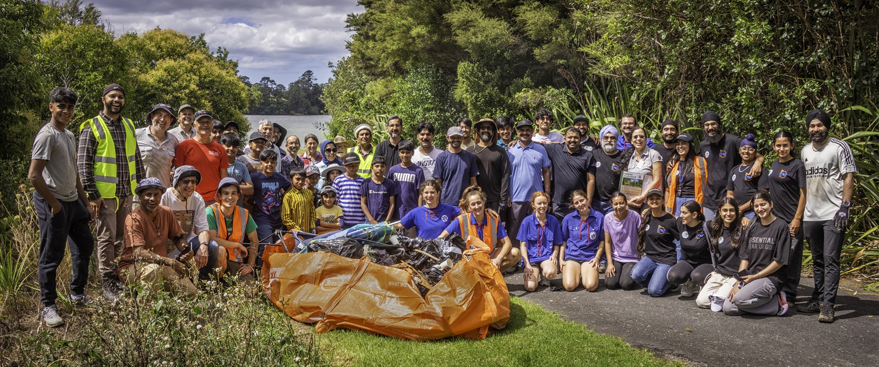 Read more about the article Interfaith Creek Clean-Up